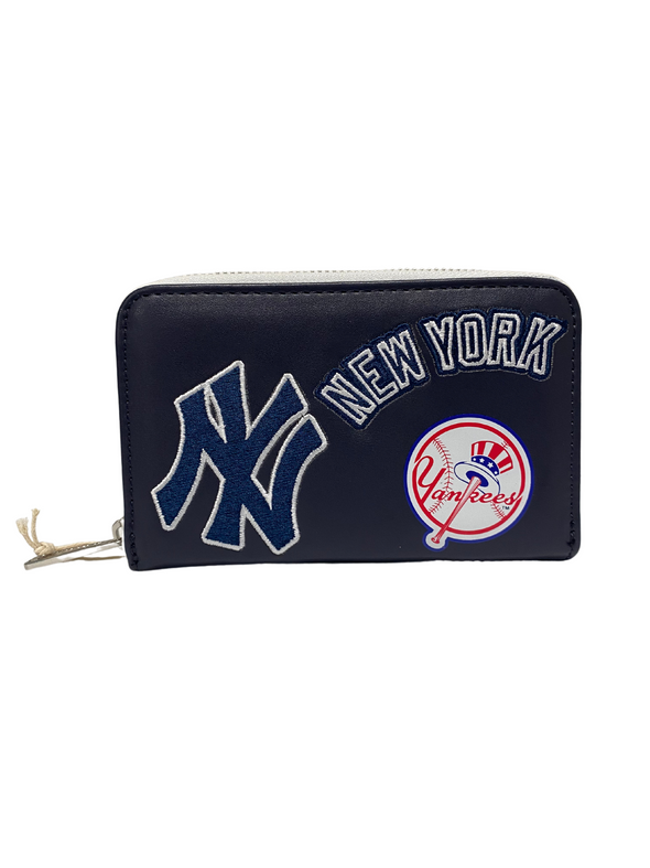 Loungefly MLB NY Yankees Patches Zip Around Wallet